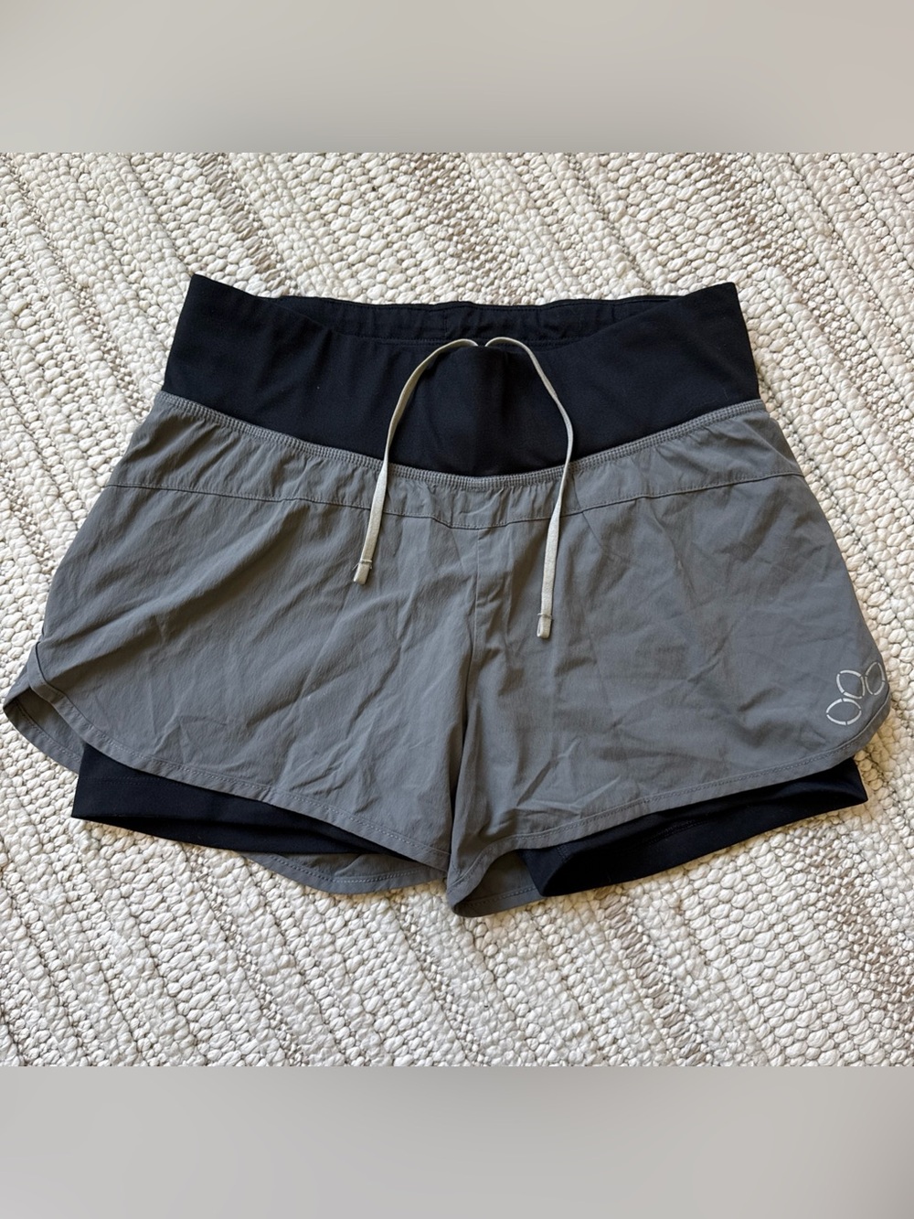 REI Women's Biking Short with over Short Xs Grey Spandex Cycling Yoga Run B0214